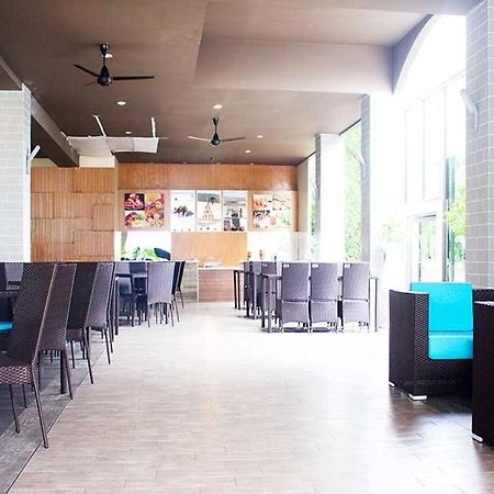 Hua Hin Takiab On The Beach Paradise Properties Buitenkant foto