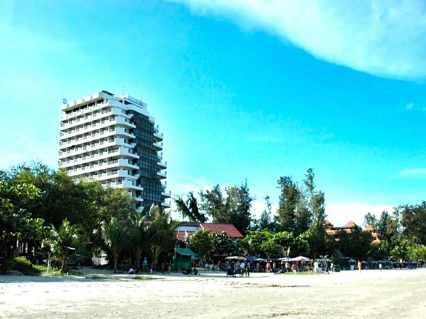 Hua Hin Takiab On The Beach Paradise Properties Buitenkant foto