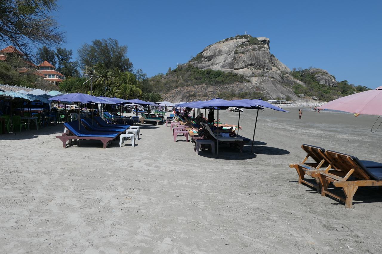 Hua Hin Takiab On The Beach Paradise Properties Buitenkant foto